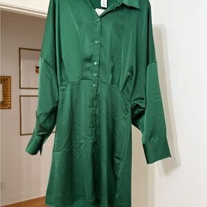 H&M Deep Green Satin Long Sleeve Dress